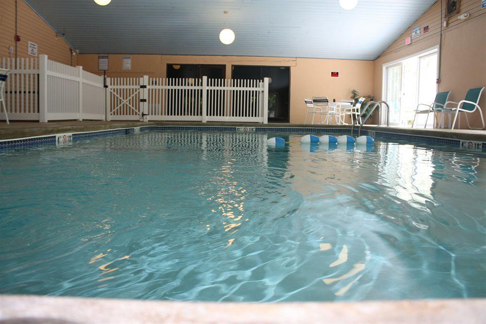 Hampton Falls Inn Екстер'єр фото