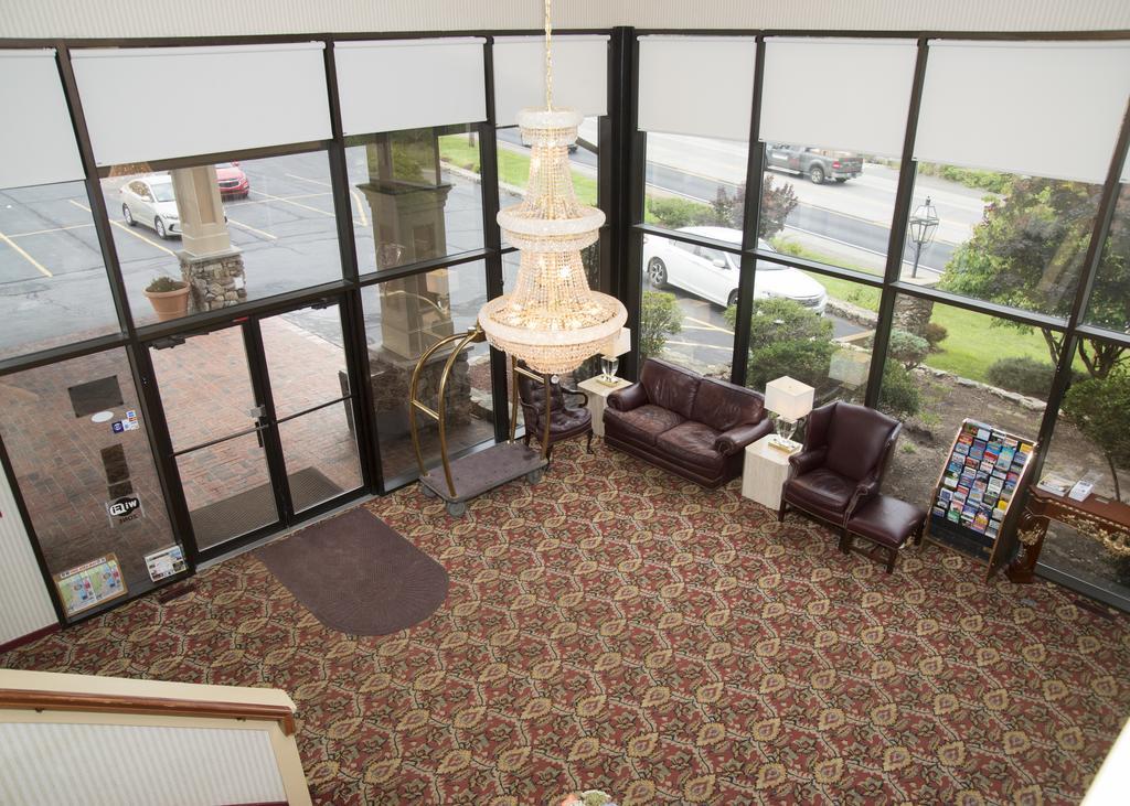Hampton Falls Inn Екстер'єр фото