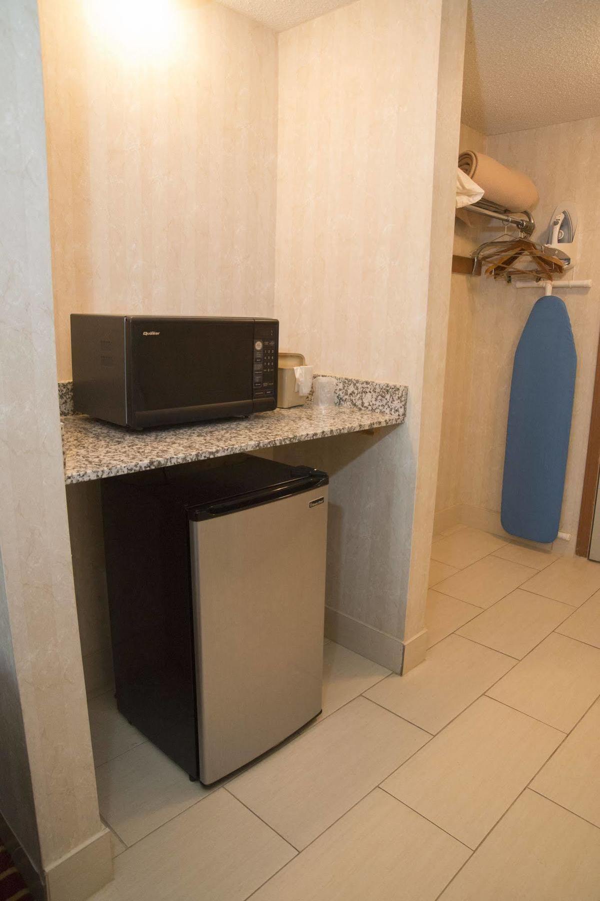 Hampton Falls Inn Екстер'єр фото