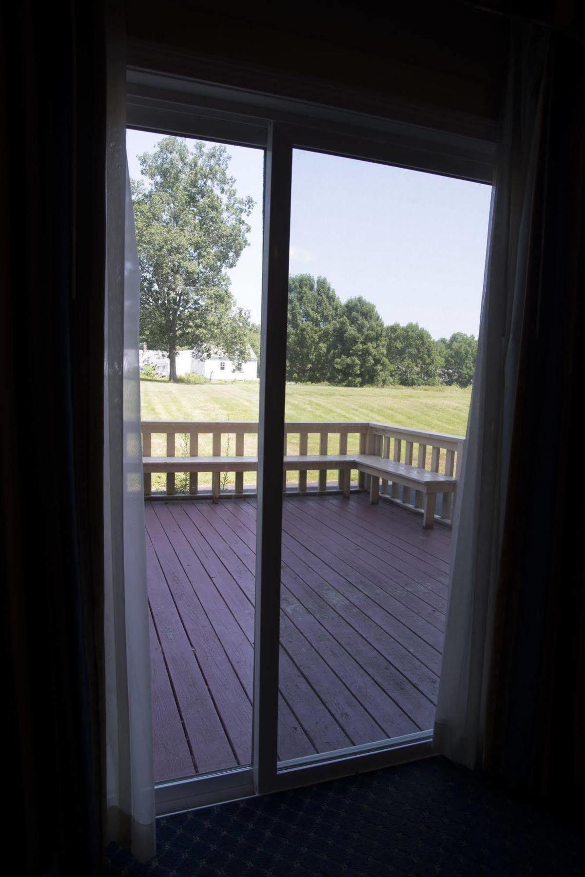 Hampton Falls Inn Екстер'єр фото
