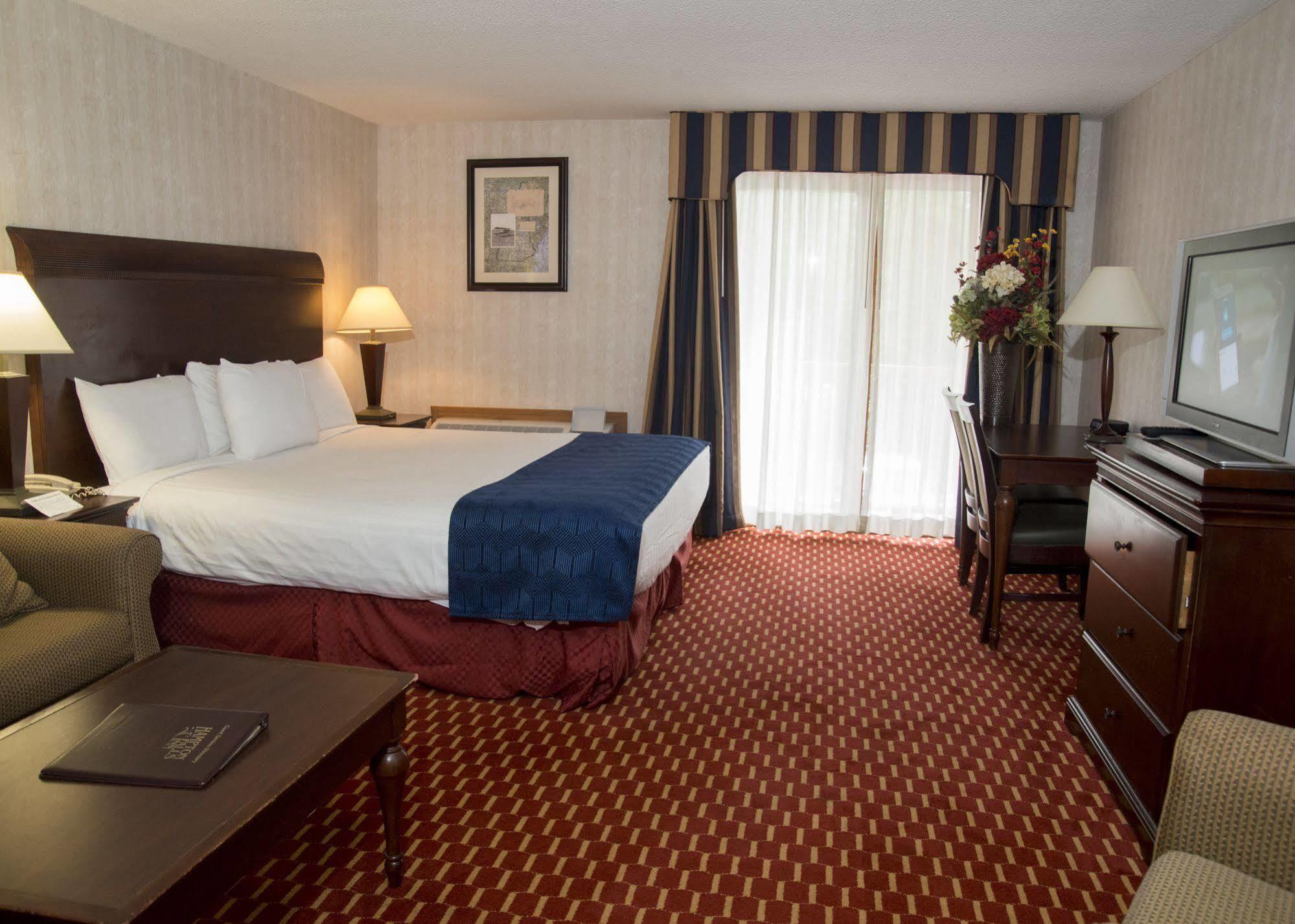 Hampton Falls Inn Екстер'єр фото